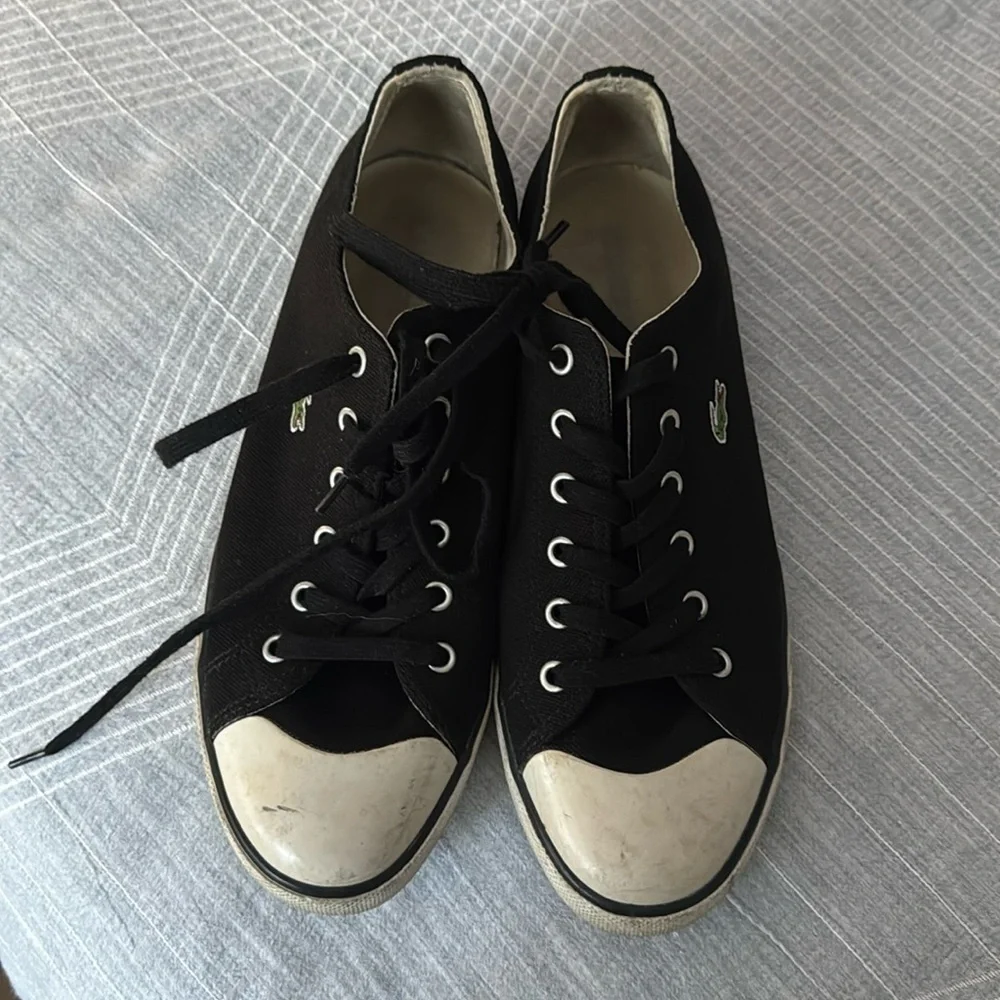 Lacoste L27 SRM Shoes Men's Size 10 Black White Low Top Lace Up Casual Sneakers
